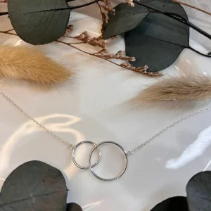 COLLIER ADRIANA